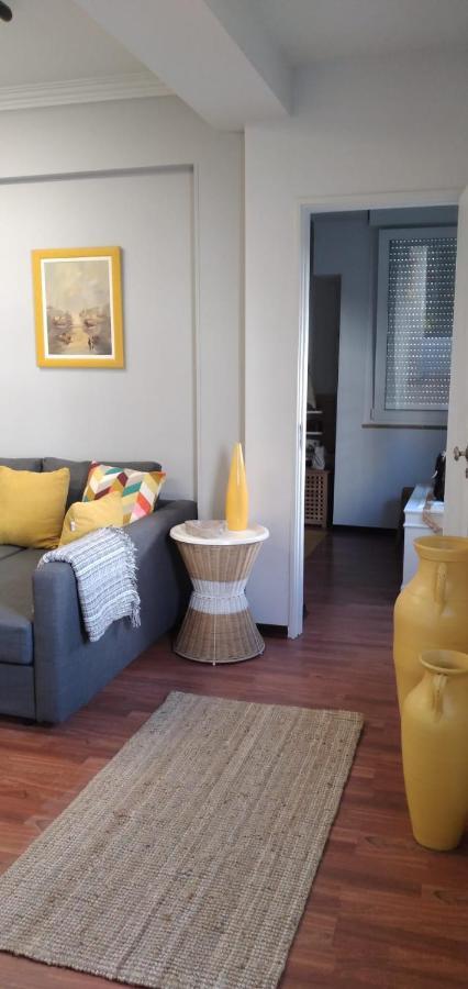 Appartamento Casa Do Fado Lisbona Esterno foto