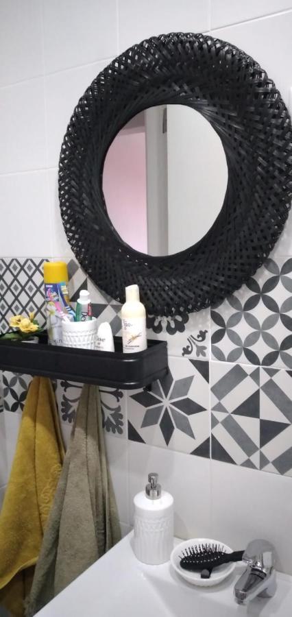 Appartamento Casa Do Fado Lisbona Esterno foto